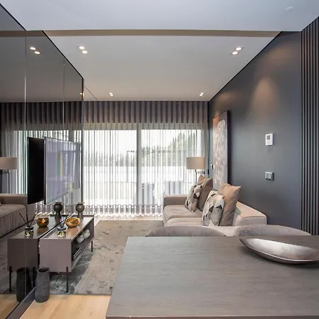 Liiiving In Porto - Dragao Pool View Apartments * Porto