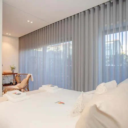 Apartment Liiiving In Porto - Dragao Pool View Apartments Porto